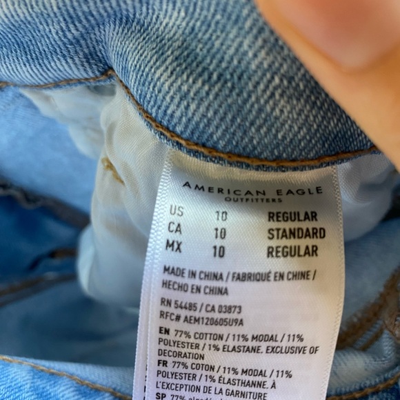 mom jeans, american eagle - Picture 5 of 5
